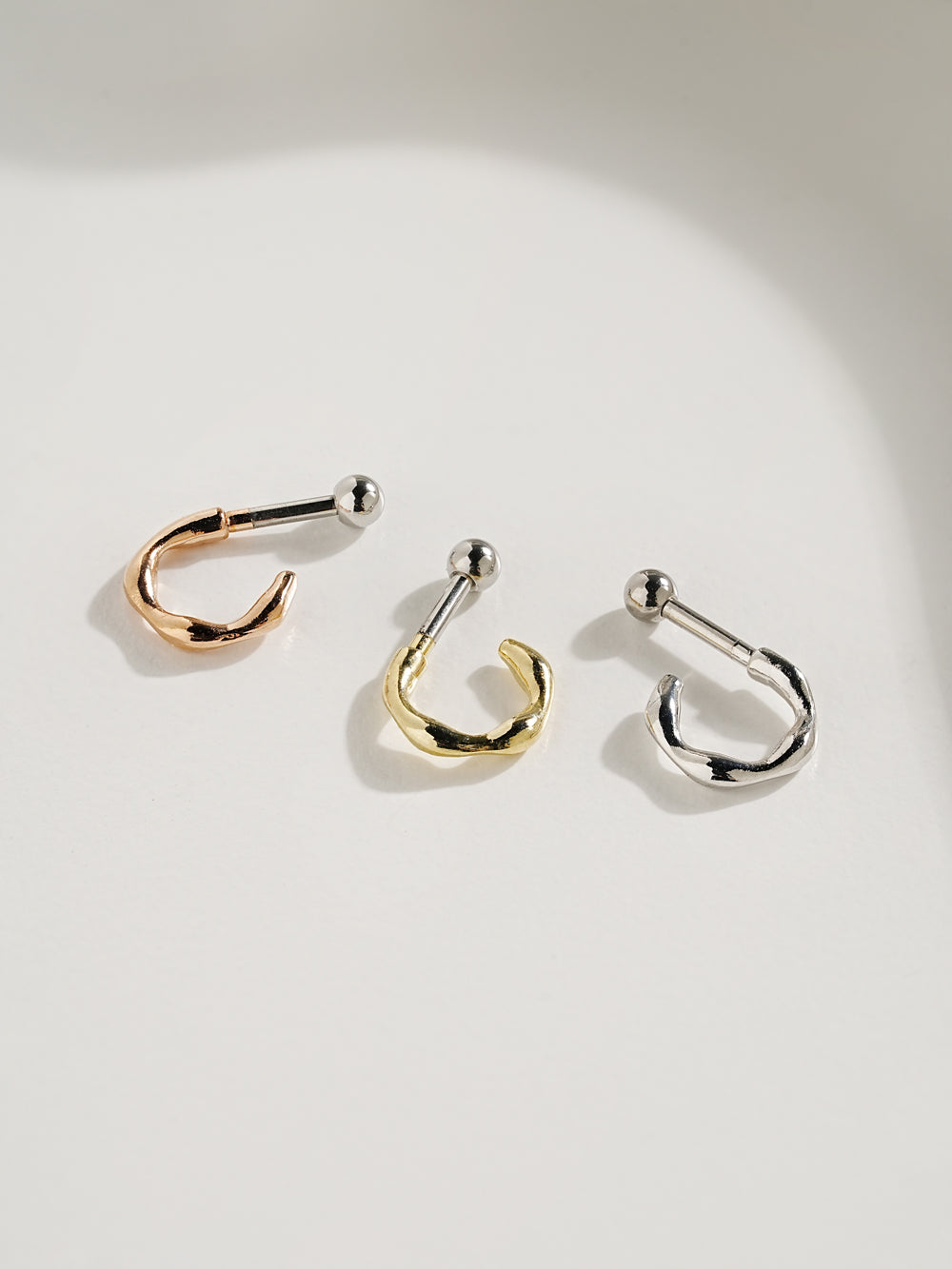 Oval Line Cartilage Ear Piercing 16G