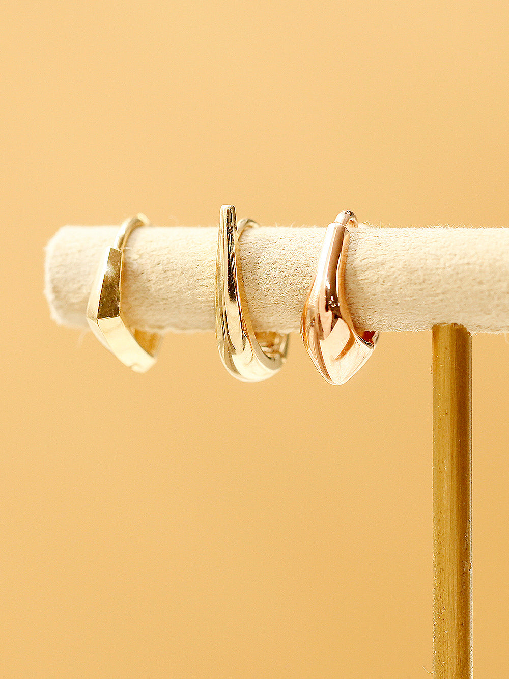 14K Gold Daily Volume Cartilage Hoop Earring