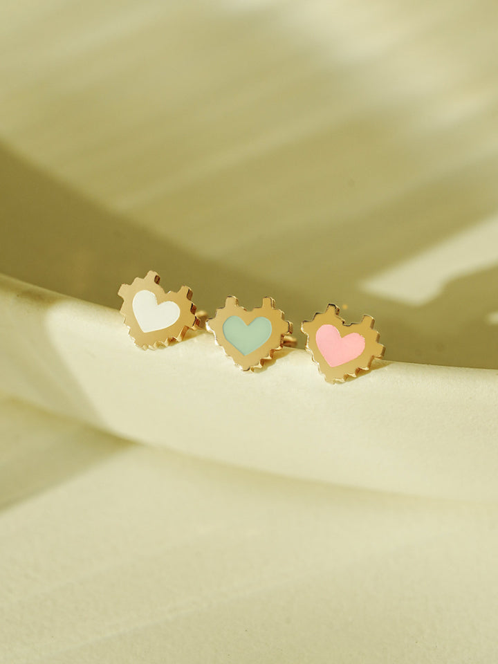 14K Gold Enamel Pixel Heart Cartilage Earring 18G16G