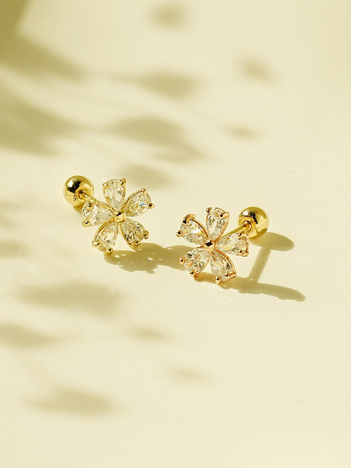 14K Gold Dreaming Flower Cartilage Earring 20G18G16G