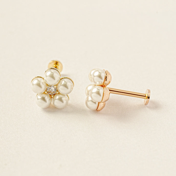 14K Gold Internally Threaded Lovely Pearl Flower Labret Piercing 18G16G