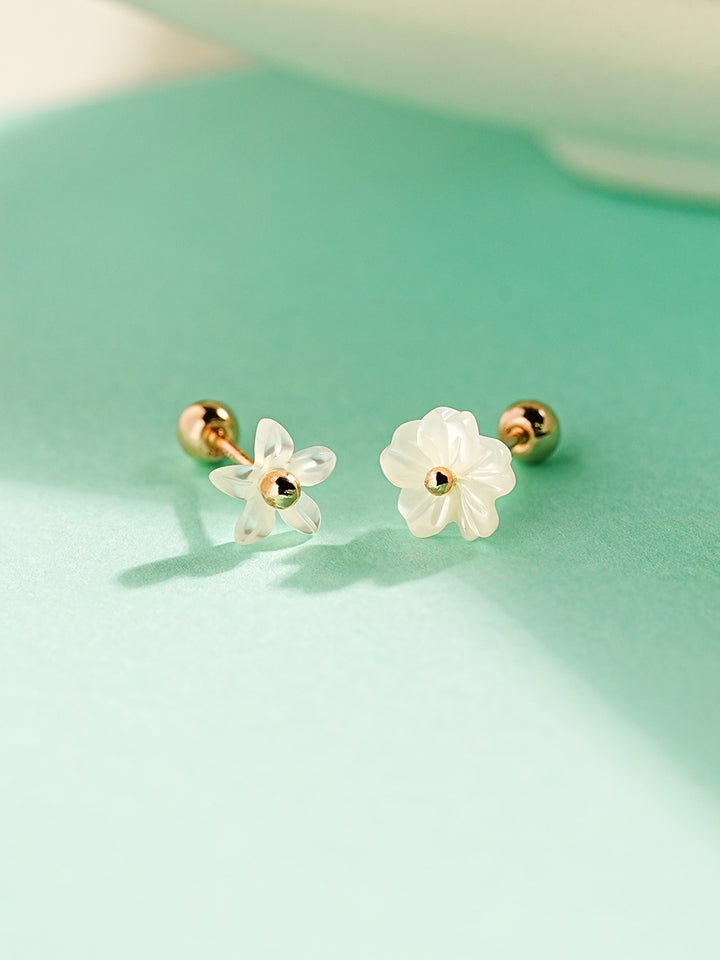 14K Gold Mother of pearl flower Cartilage Earring 20G