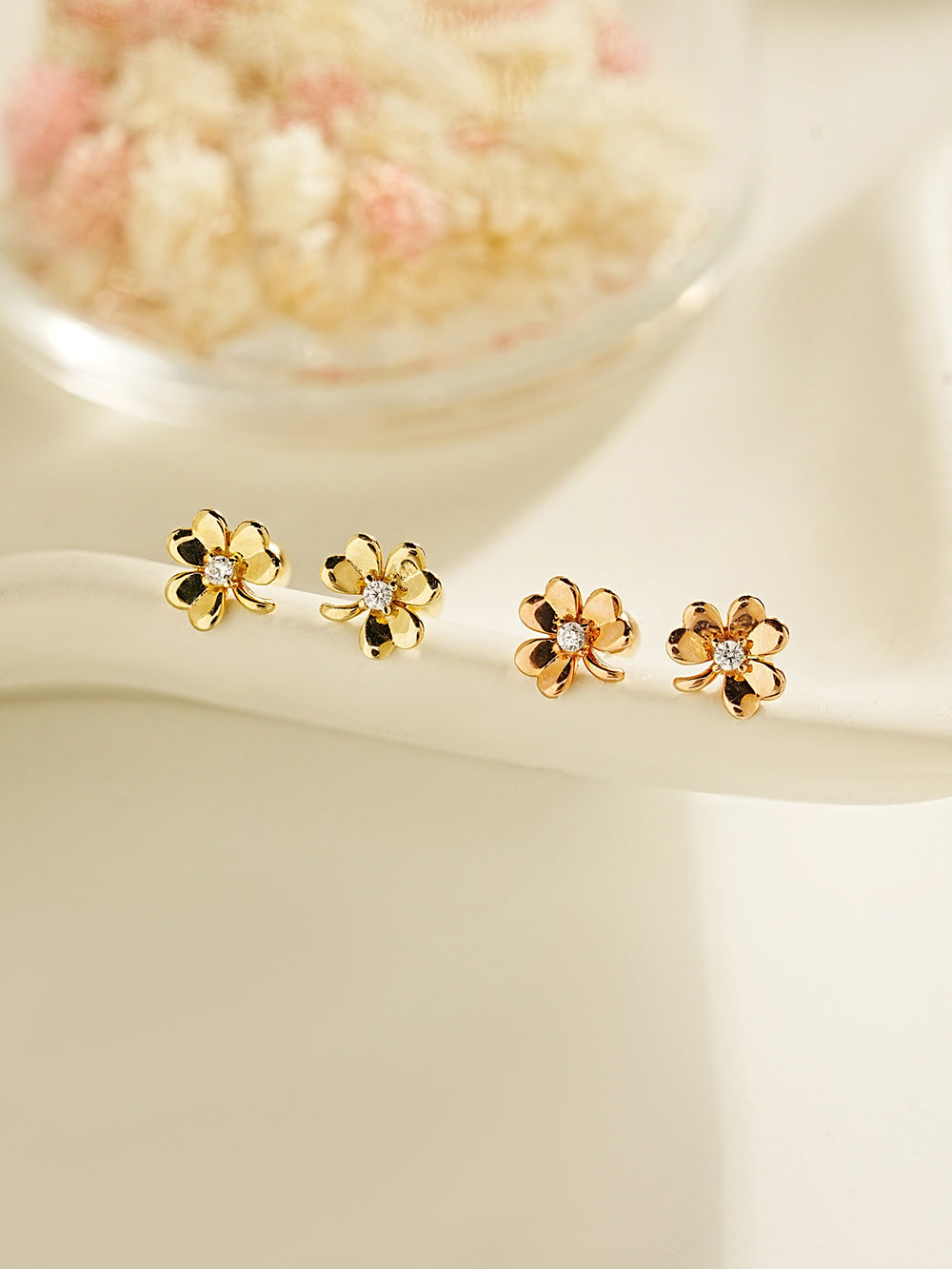 14K Gold Lucky Clover Cartilage Earring 20G18G16G