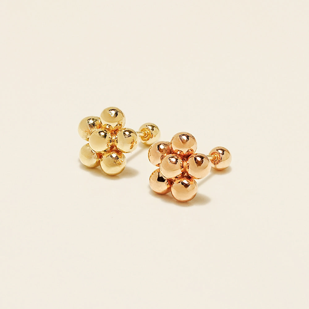 14K Gold Grape Flower Cartilage Earring 20G18G16G