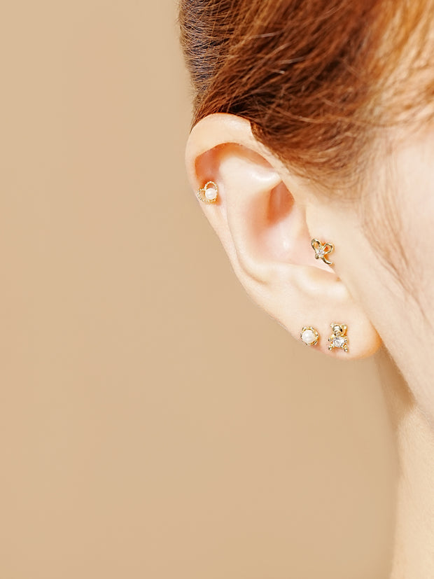 14K Gold Cutie Bear Cartilage Earring 20G