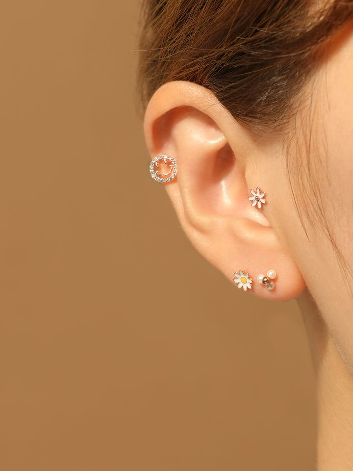 14K Gold Pink Gerbera Flower Cartilage Earring 20G