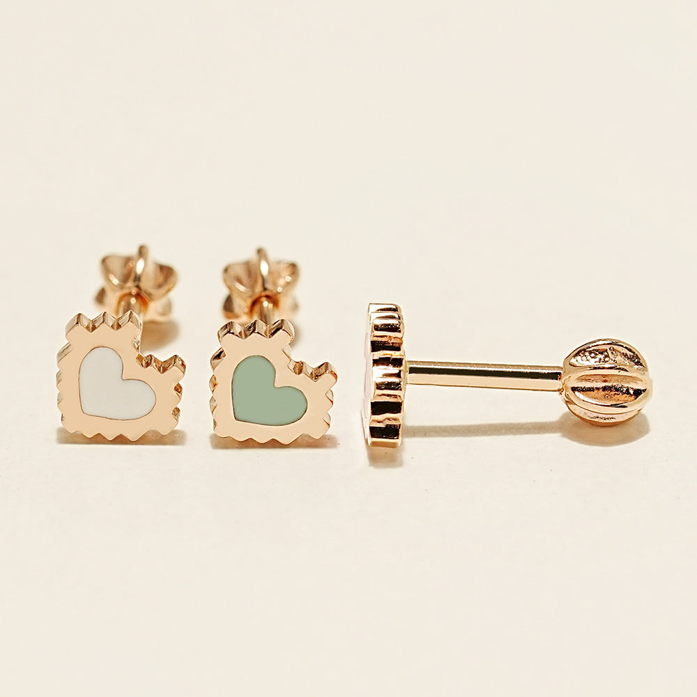 14K Gold Enamel Pixel Heart Cartilage Earring 18G16G