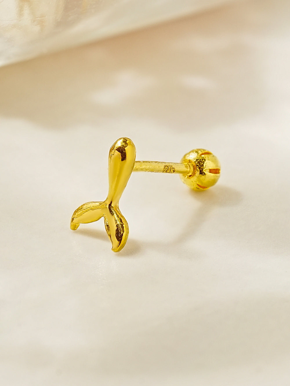 24K Gold Wale Tale Cartilage Earring 20G