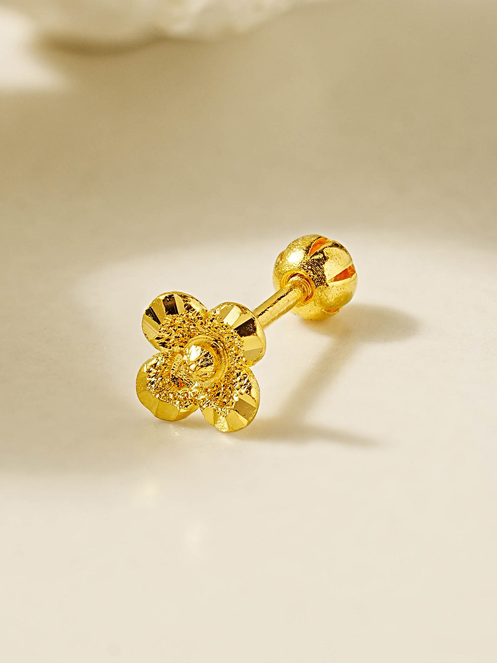 24K Gold Lucky Clover Cartilage Earring 20G