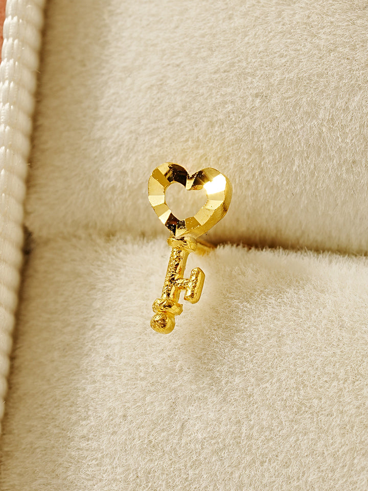 24K Gold Heart Key Cartilage Earring 20G