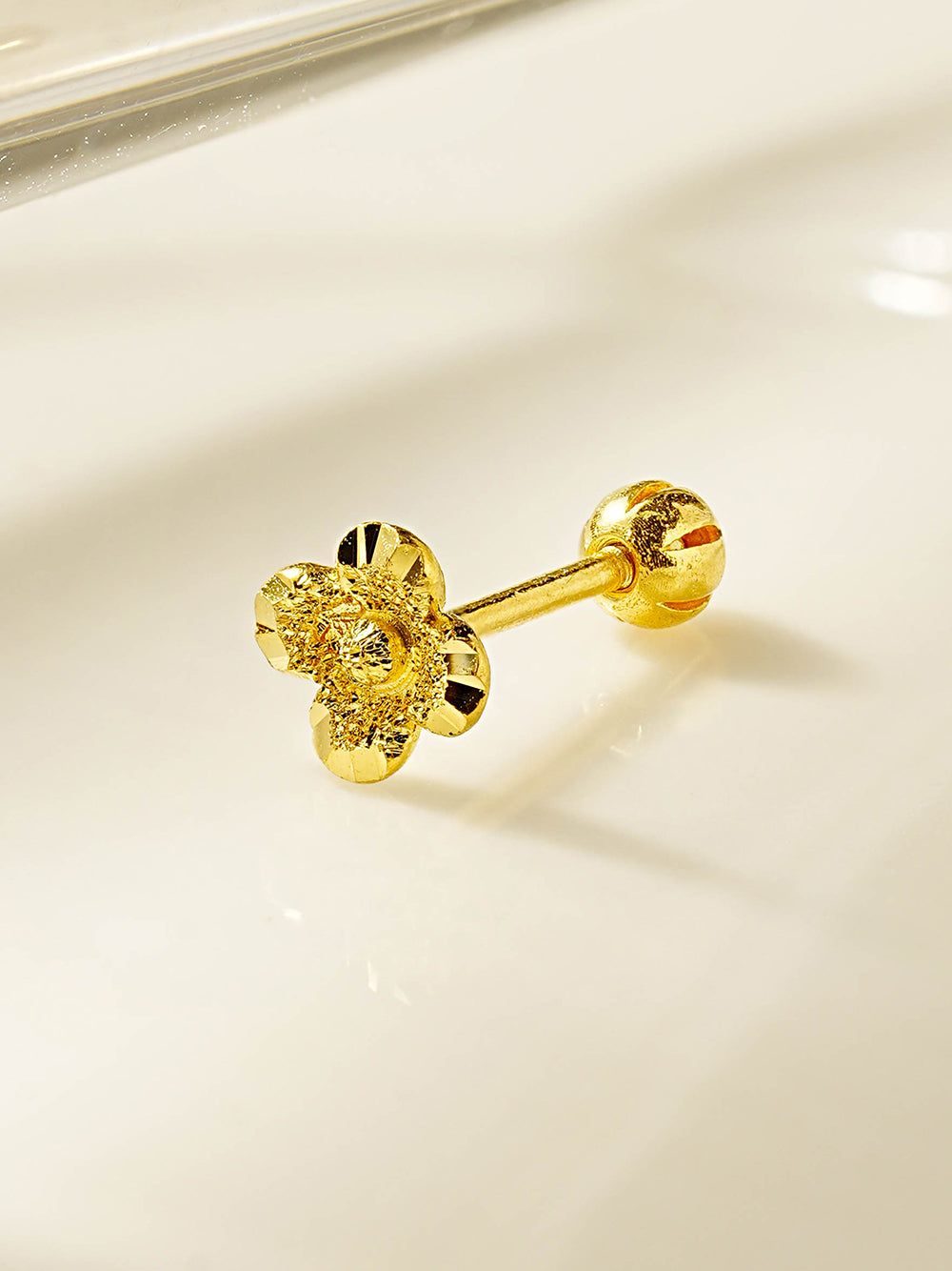 24K Gold Lucky Clover Cartilage Earring 20G