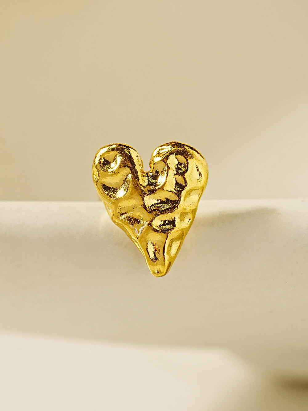 24K Gold Press Heart Cartilage Earring 20G