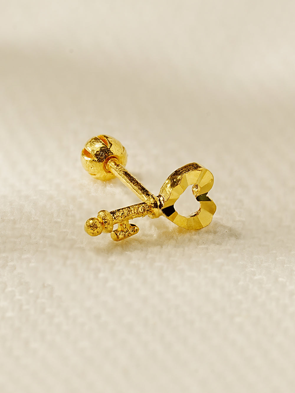 24K Gold Heart Key Cartilage Earring 20G