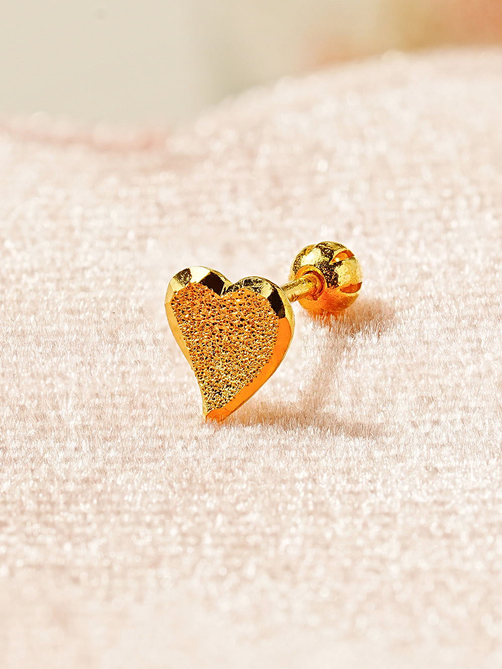 24K Gold Baloon Heart Cartilage Earring 20G