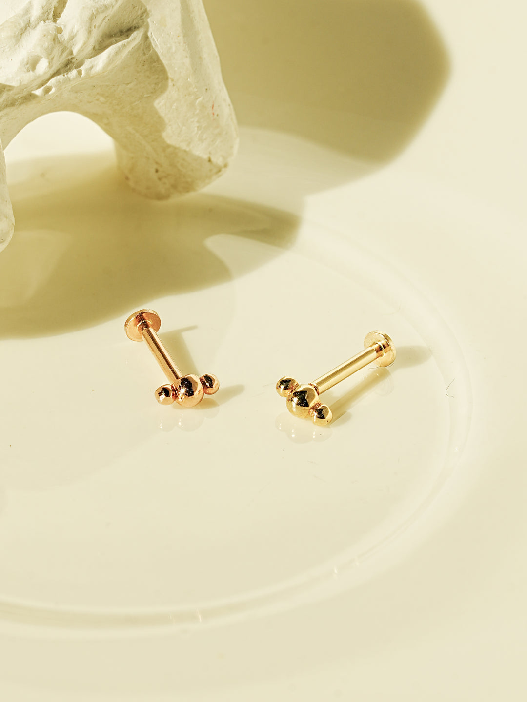 14K Gold Peanuts Bubble Internally Threaded Labret Piercing 18G16G