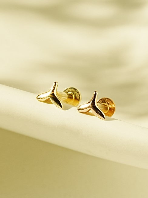 14K Gold Mini Whale Tale Internally Threaded Labret Piercing 18G16G