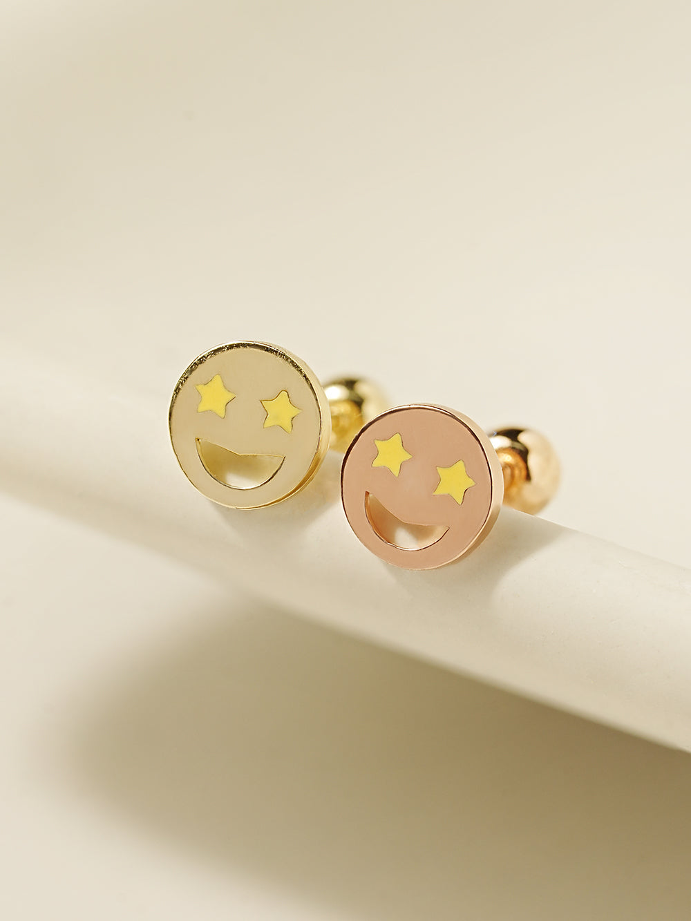 14K Gold Enamel Star Eyes Cartilage Earring 20G