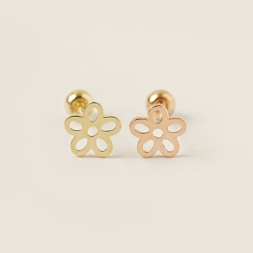 14K Gold Line Five Petals Cartilage Earring 20G