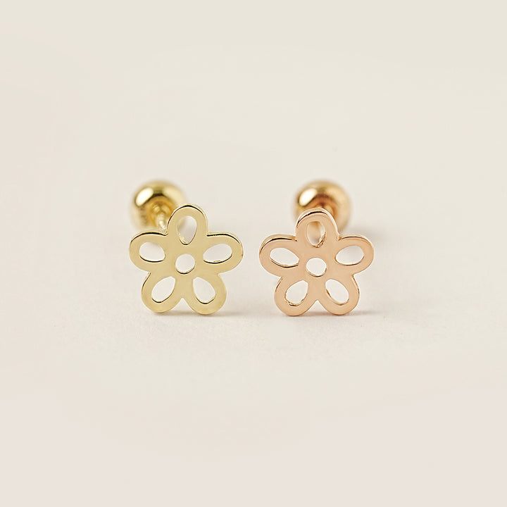 14K Gold Line Five Petals Cartilage Earring 20G