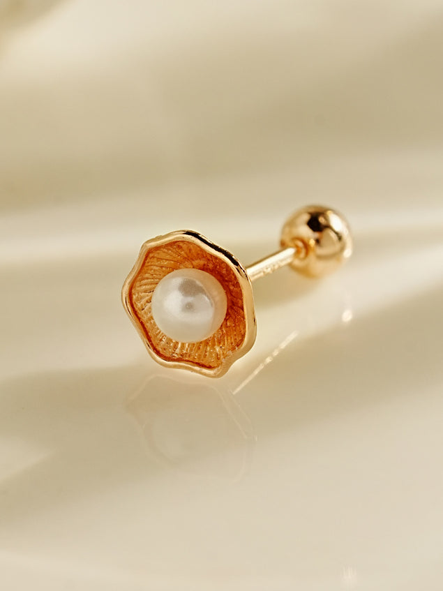 14K Gold Pearl Shell Cartilage Earring 20G