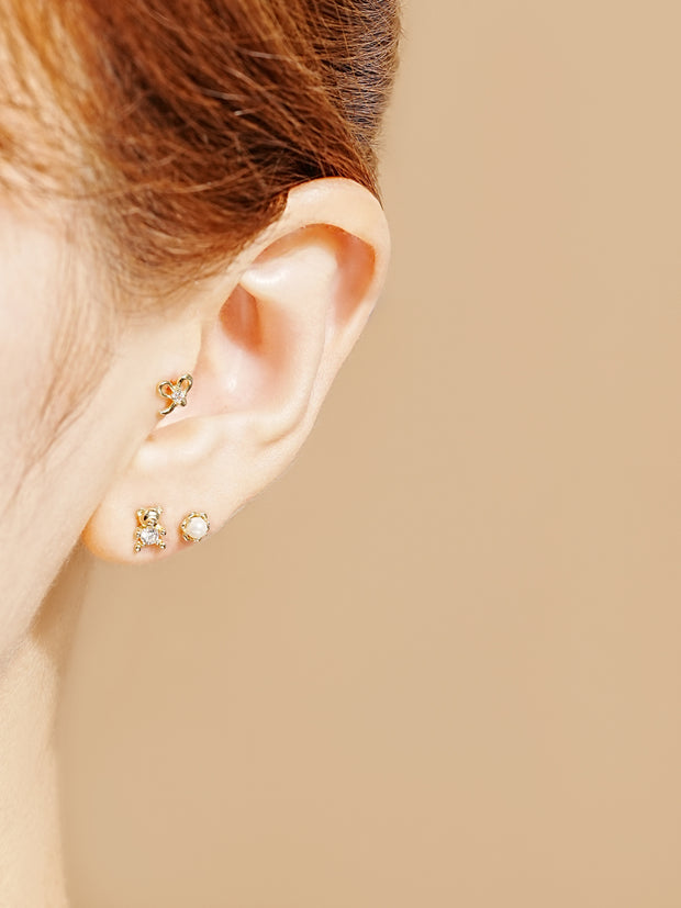 14K Gold Cutie Bear Cartilage Earring 20G