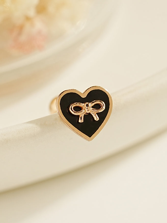 14K Gold Black Heart Ribbon Cartilage Earring 20G