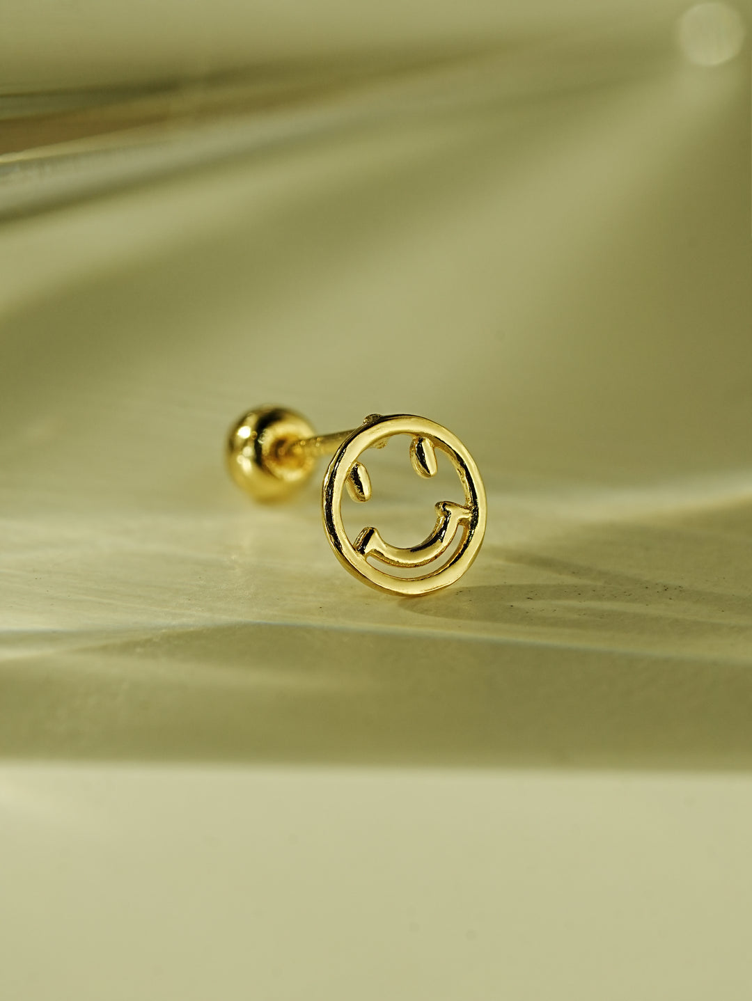 14K Gold Big Smile Cartilage Earring 20G