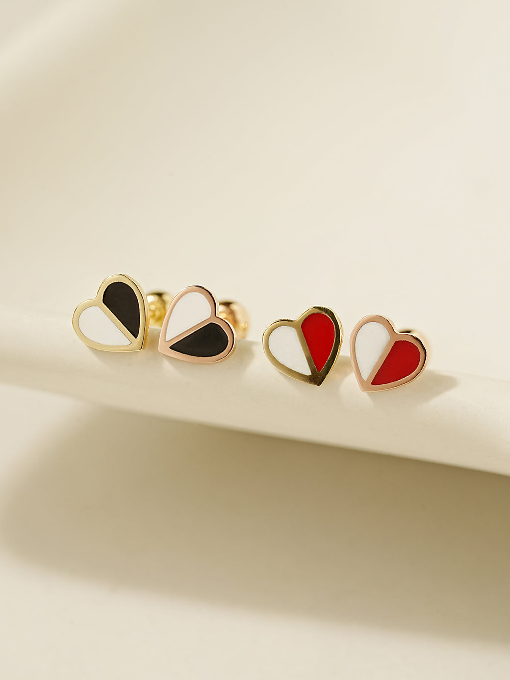 14K Gold Enamel Half Color Heart Cartilage Earring 20G