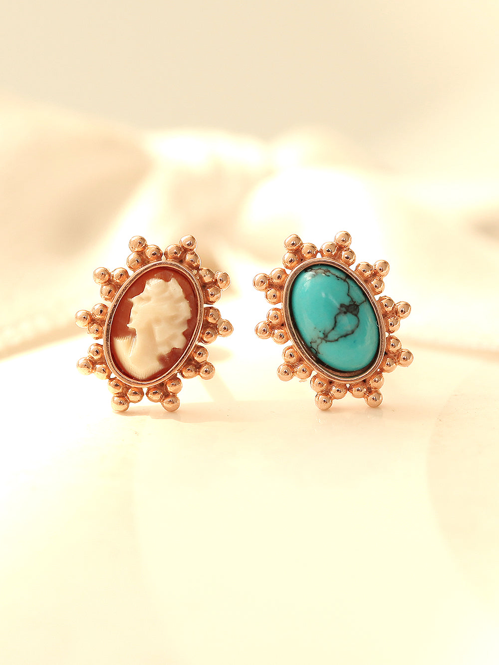 14K Gold Turquoise & Cameo Cartilage Earring 18G16G