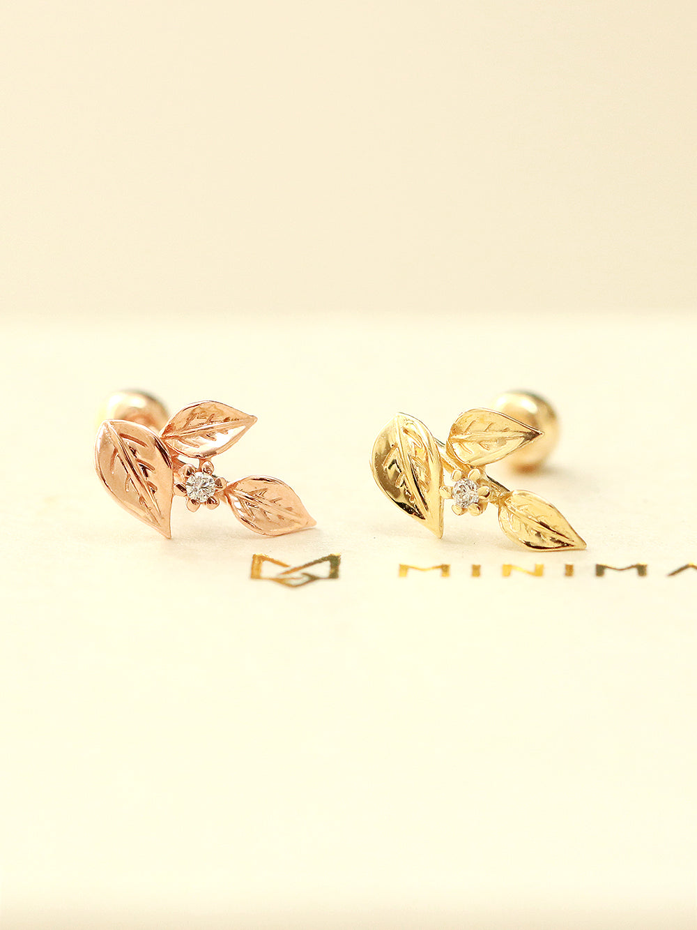 14K Gold Leaf Cartilage Earring 20G