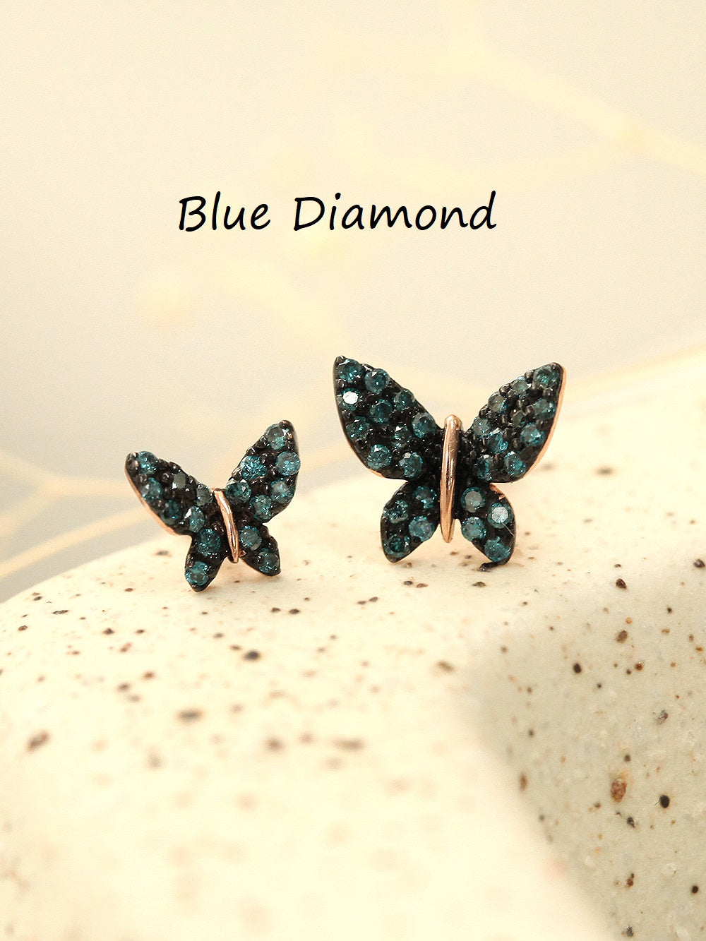 14K gold Bling Blue Butterfly cartilage earring 20g