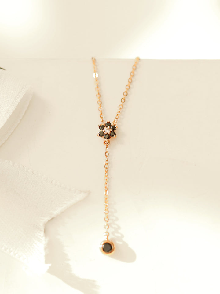 14K 18K Gold Lovely Flower Y Necklace