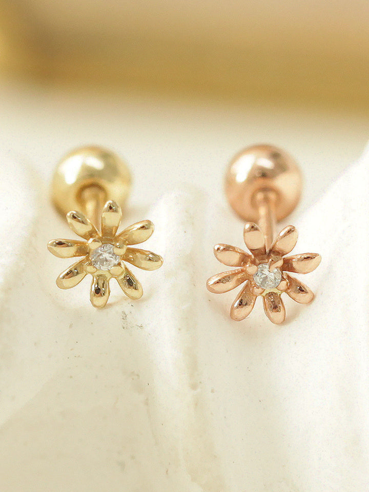 14K gold Mini Marguerite cartilage earring 20g