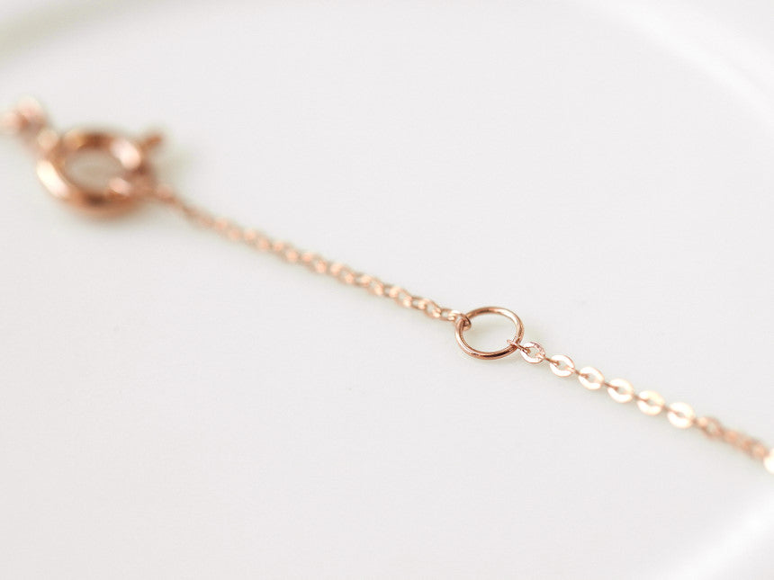 14K 18K Gold Teardrop Necklace