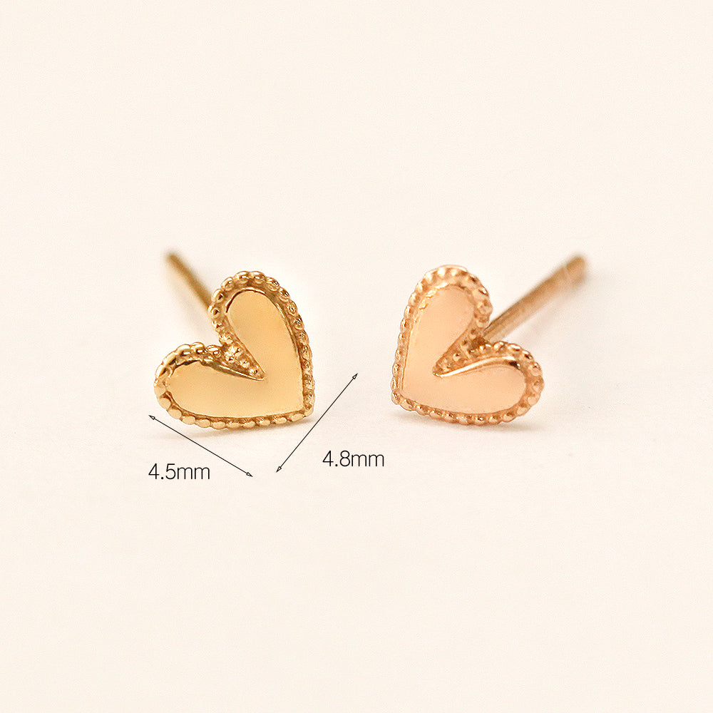 14K Gold Glossy Heart Stud Earring