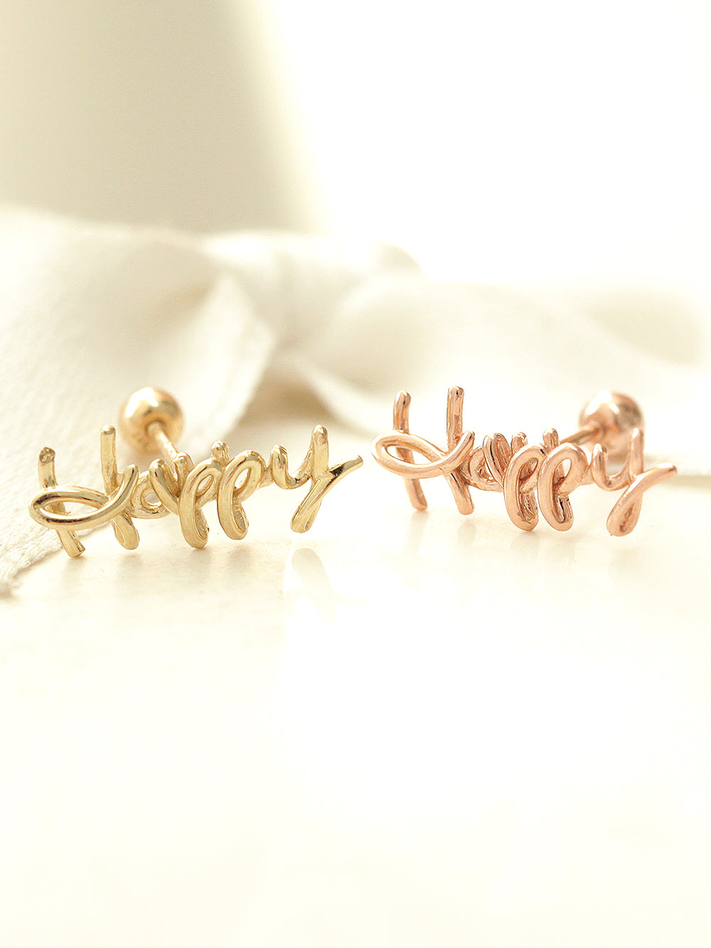 14K gold Happy cartilage earring 20g