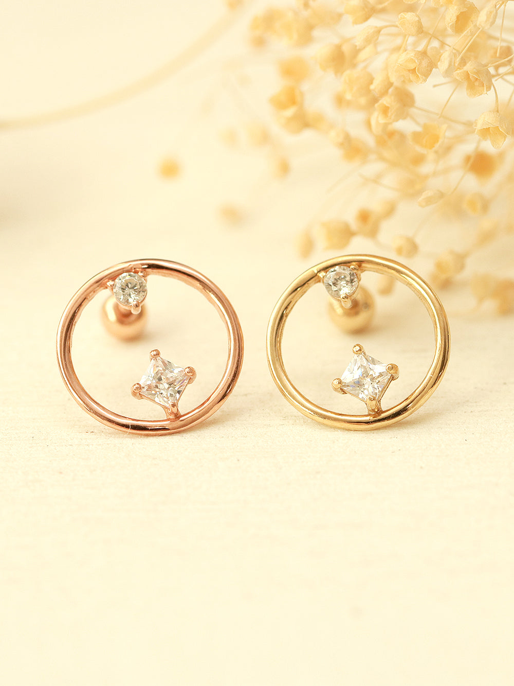 14K Gold Circle Point Cubic Cartilage Earring 20G18G