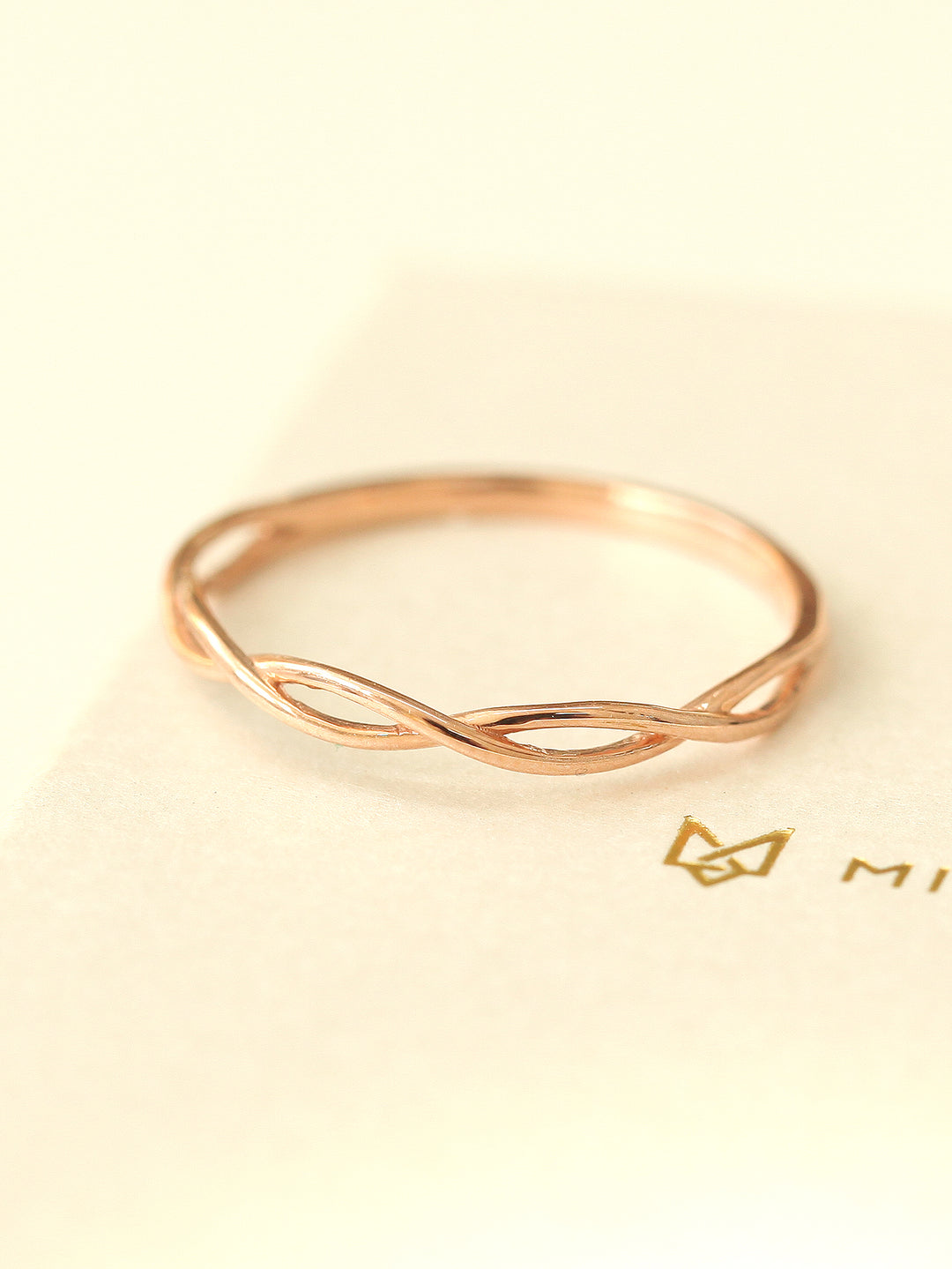 14K 18K Gold Twist Ring