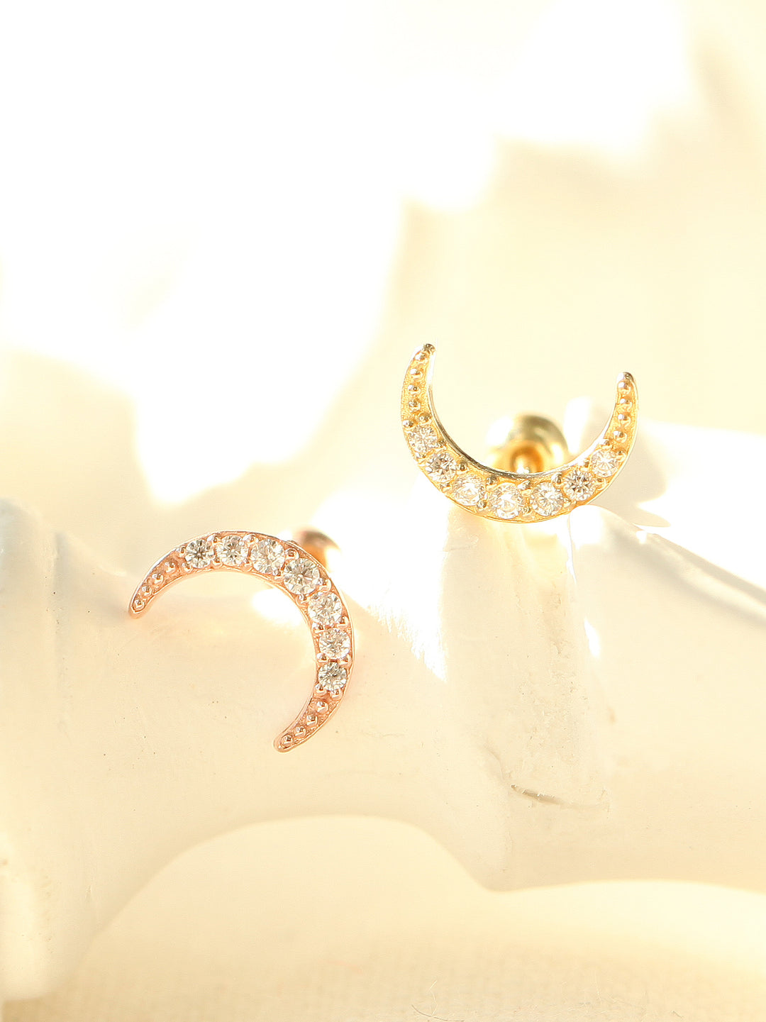 14K gold Cubic Moon cartilage earring 20g