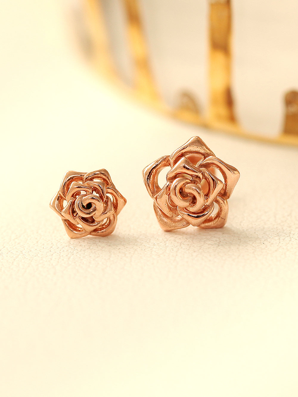 14K Gold Rose Flower Labret Piercing 18G16G