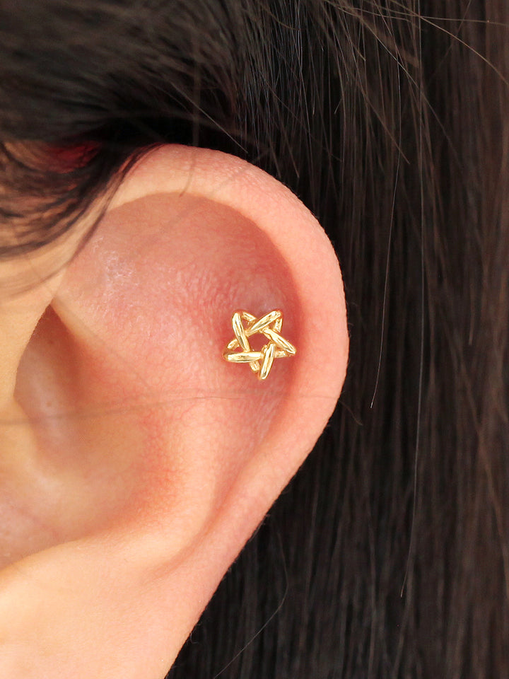 14K gold Star Point cartilage earring 20g