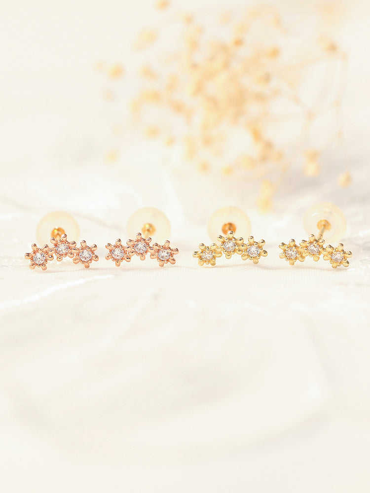 14K gold Mini Cubic cartilage earring 20g