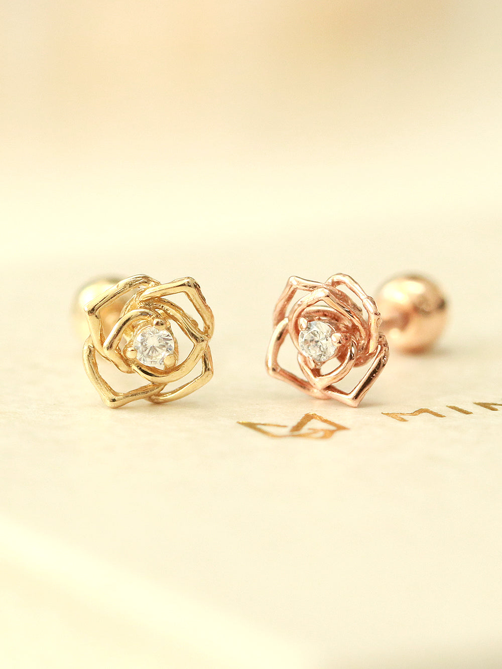 14K Gold Mini Cubic Rose Cartilage Earring 20G