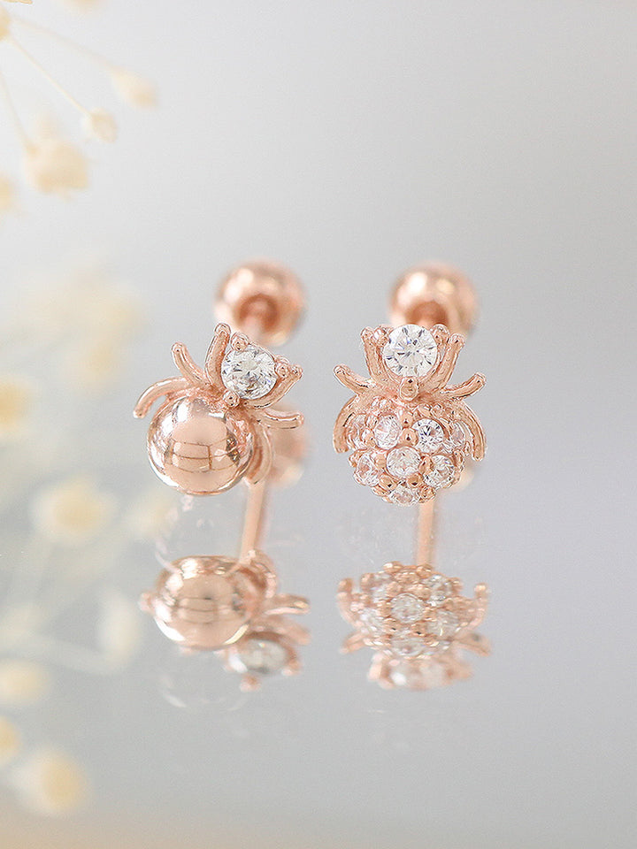 14K gold Mini Spider cartilage earring 20g