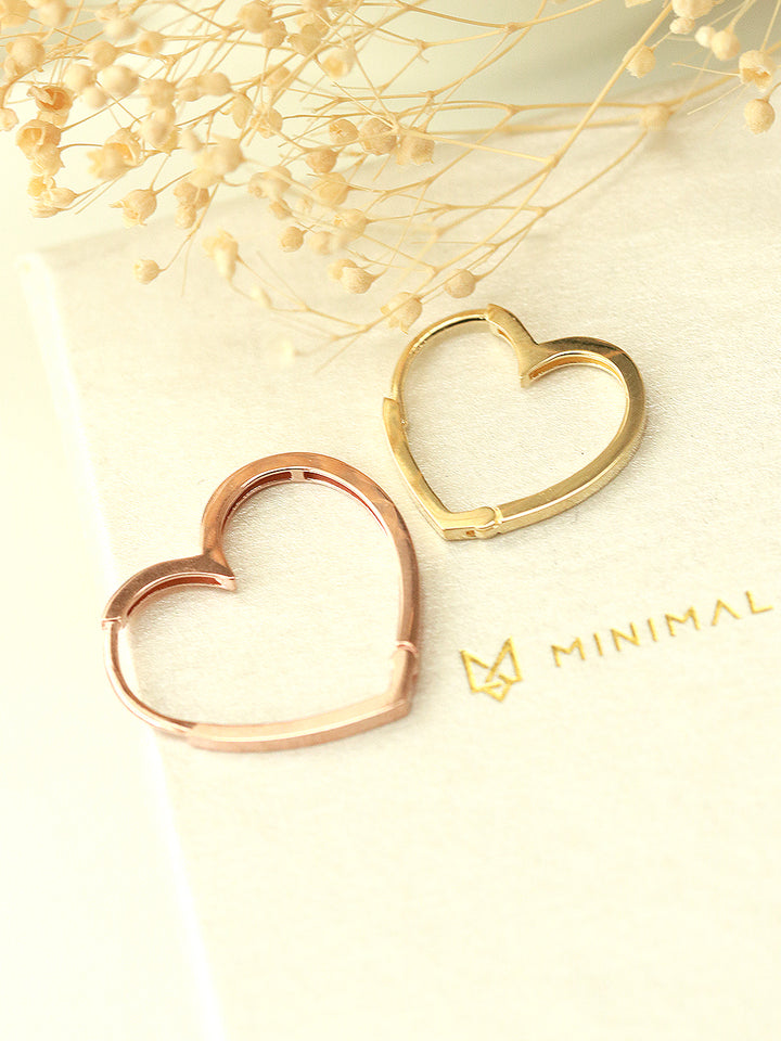 14K Gold Modern Heart Hoop Earring