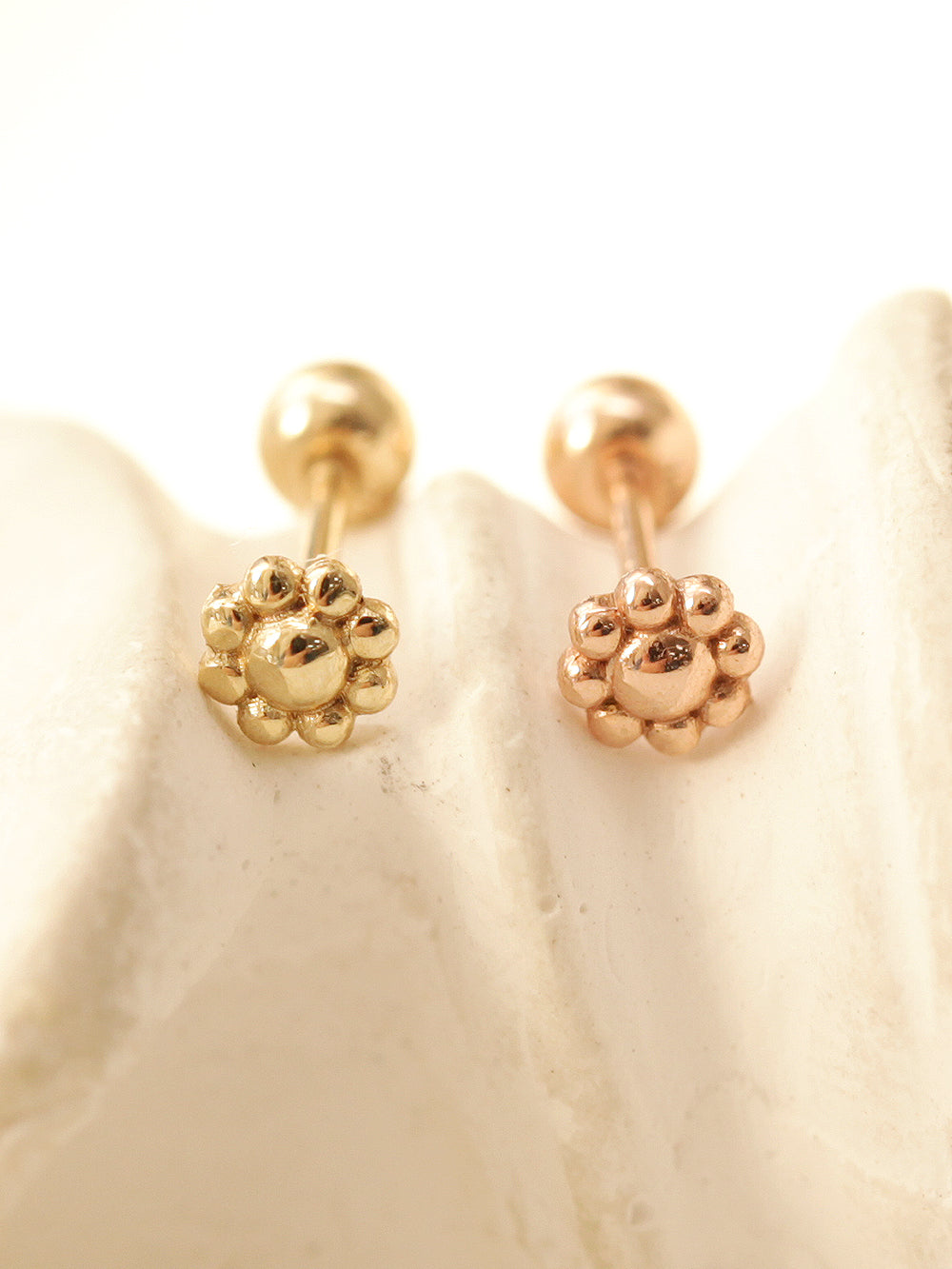 14K gold Mini Ball Flower cartilage earring 20g