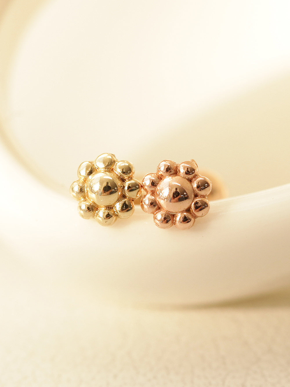 14K gold Mini Ball Flower cartilage earring 20g