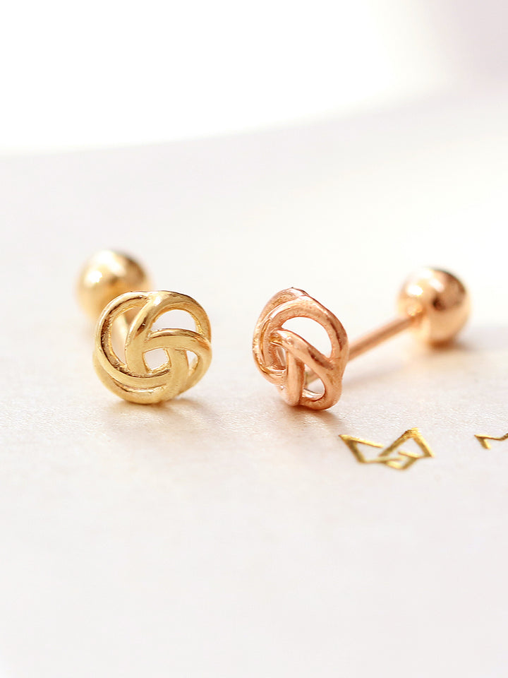 14K gold Tornado Ball cartilage earring 20g