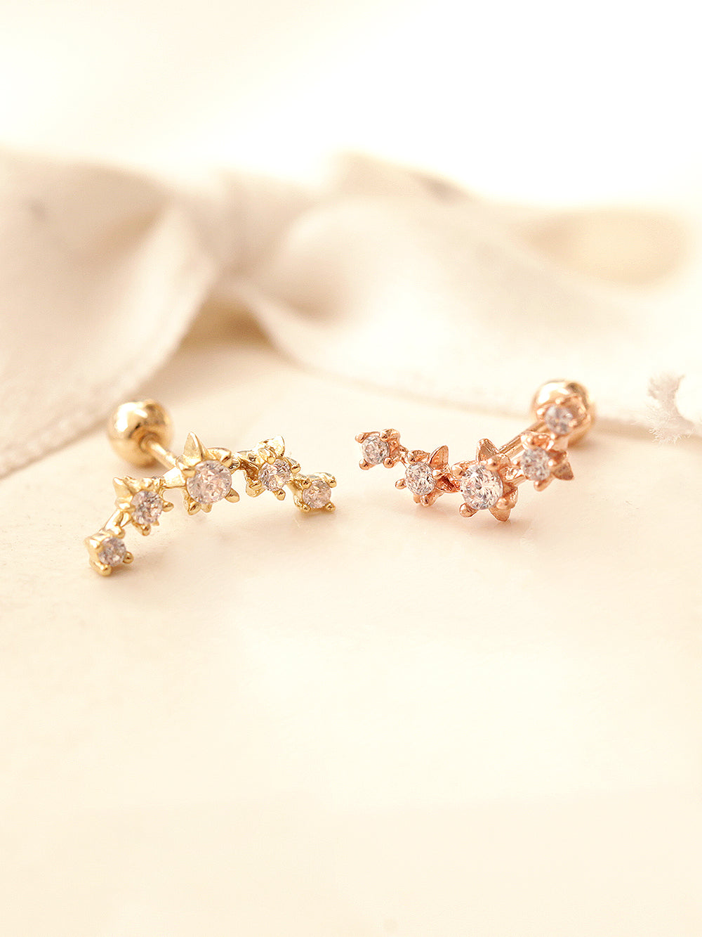 14K Gold Mini Twinkle Cubic Curve Cartilage Earring 20G