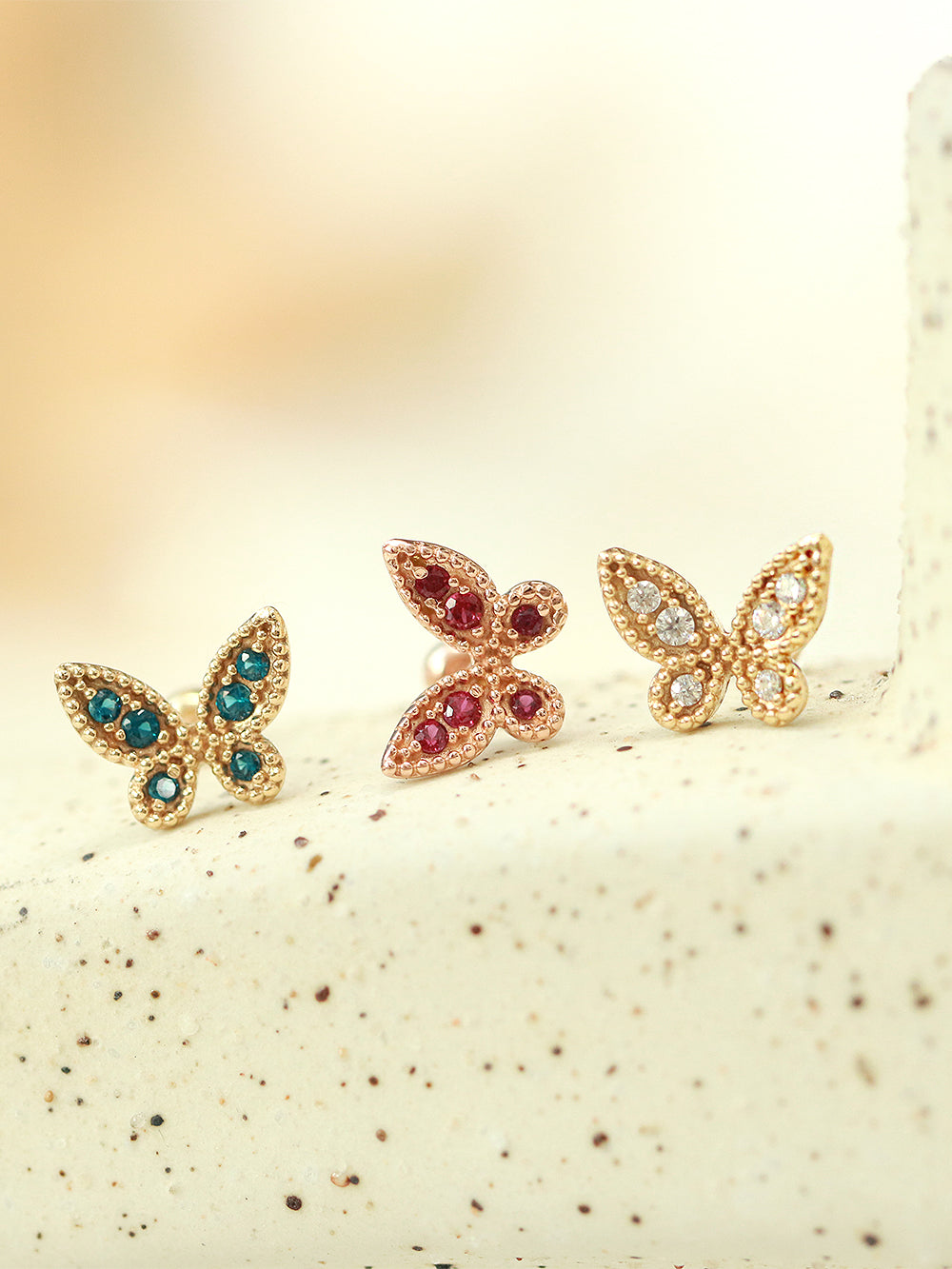 14K Gold Antique Butterfly Cartilage Earring 20G18G